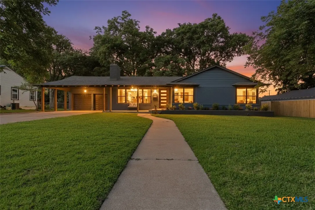 504 W Park Avenue, Temple, TX 76501 - #1
