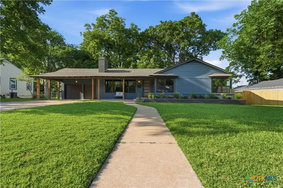 504 W Park Avenue, Temple, TX 76501 - #2