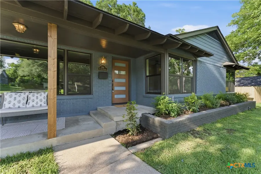 504 W Park Avenue, Temple, TX 76501 - #3