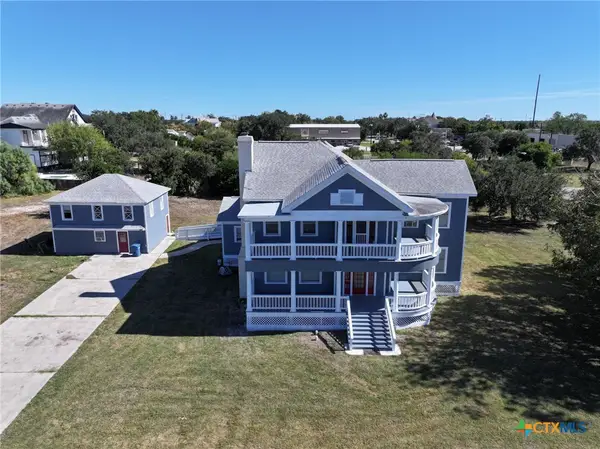 909 Power Street, Refugio, TX 78377