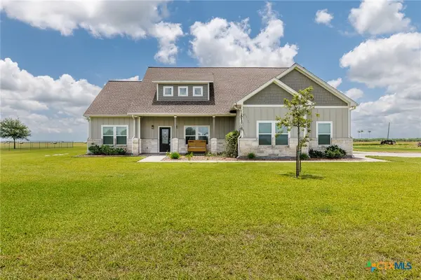 3113 Fm 2615, Victoria, TX 77905