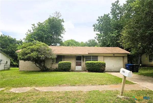 1203 Curry Avenue, Copperas Cove, TX 76522