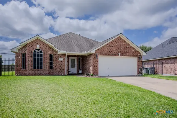 113 Zephyr Drive, Victoria, TX 77904