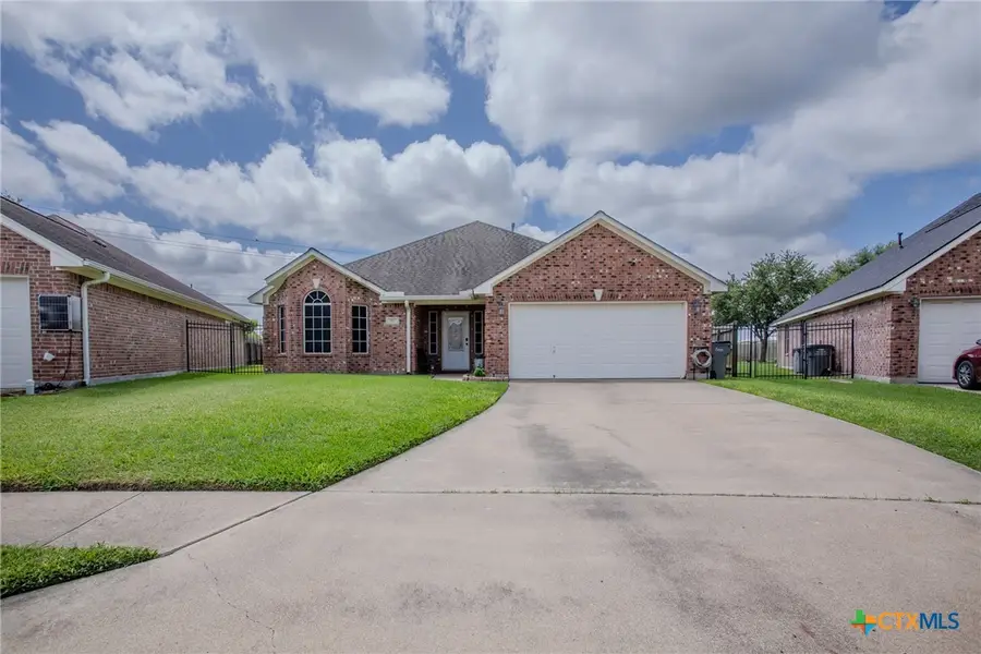 113 Zephyr Drive, Victoria, TX 77904 - #2