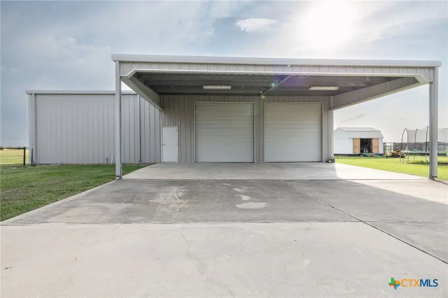 45 Blue Heron Drive, Port Lavaca, TX 77979 - #3