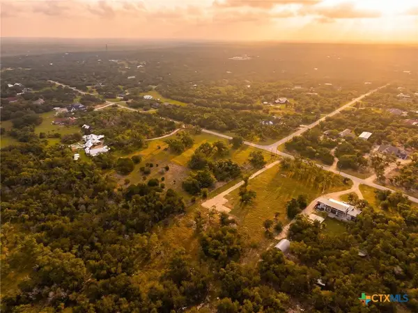 1907 Falconwood Drive, San Marcos, TX 78666