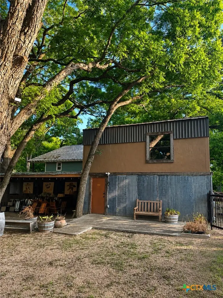 8400 River Road, New Braunfels, TX 78132 - #2