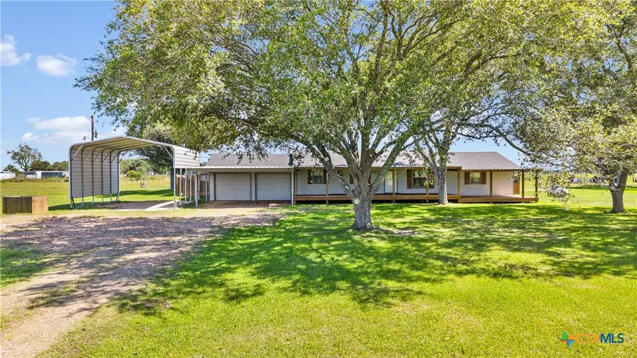 725 County Road 428, Lolita, TX 77971 - #2