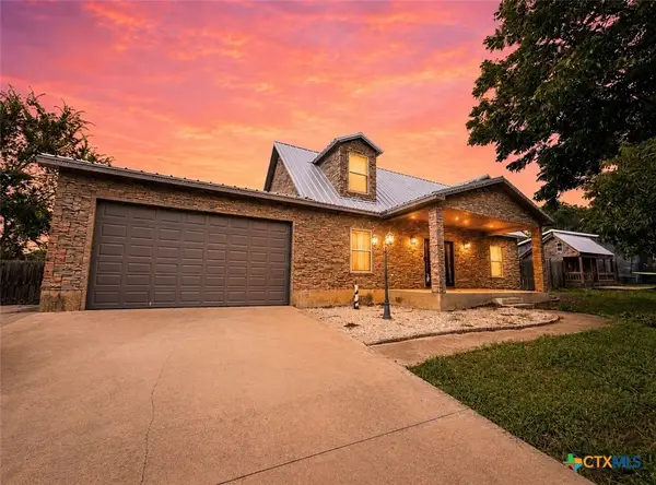 2011 Zint Street, Gonzales, TX 78629