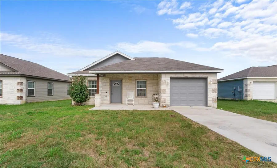 104 Avenue B, Moody, TX 76557 - #3