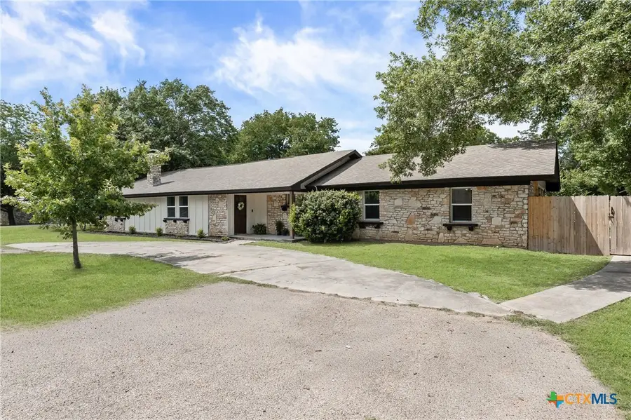 702 E Sandy Lane, Little River Academy, TX 76554 - #2