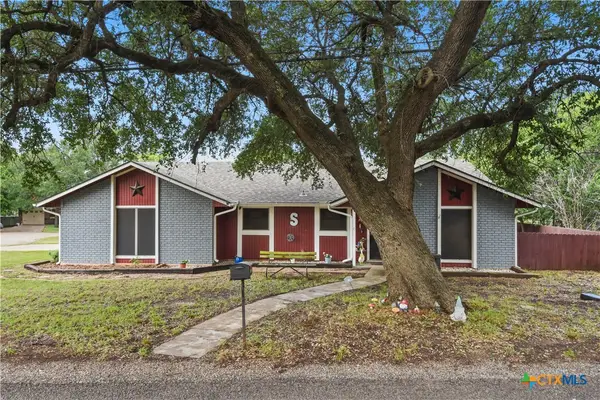 33 Great West Loop, Belton, TX 76513
