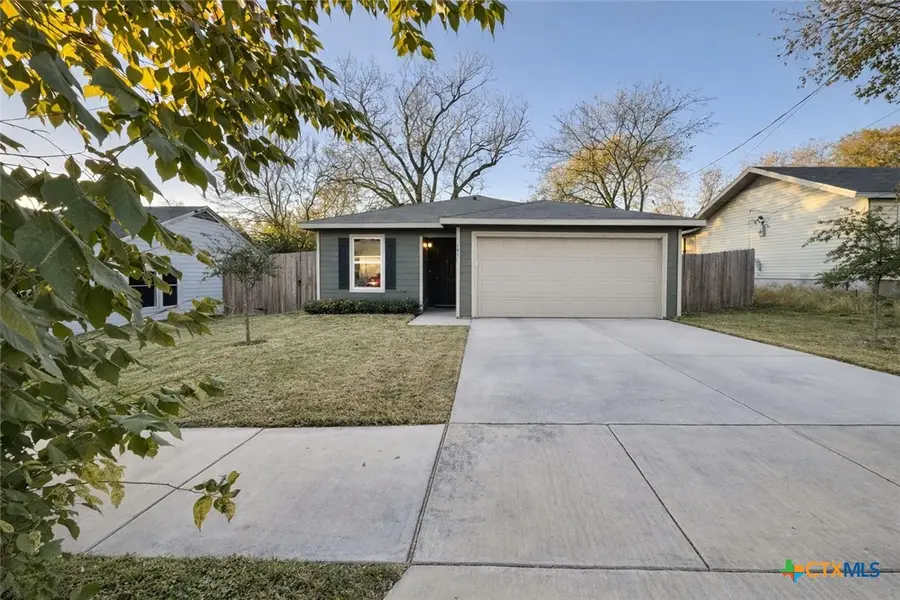 1411 N 10th Street, Killeen, TX 76541 - #2