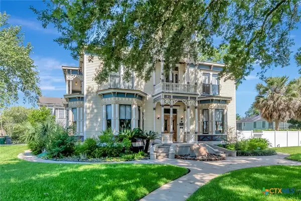 507 S De Leon Street, Victoria, TX 77901