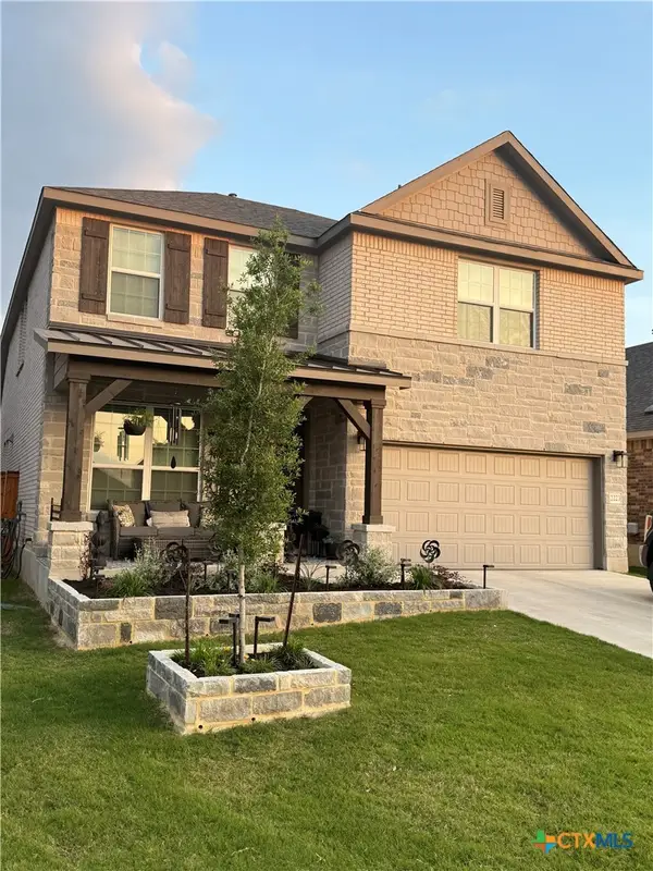 2223 Bluewood Street, New Braunfels, TX 78132