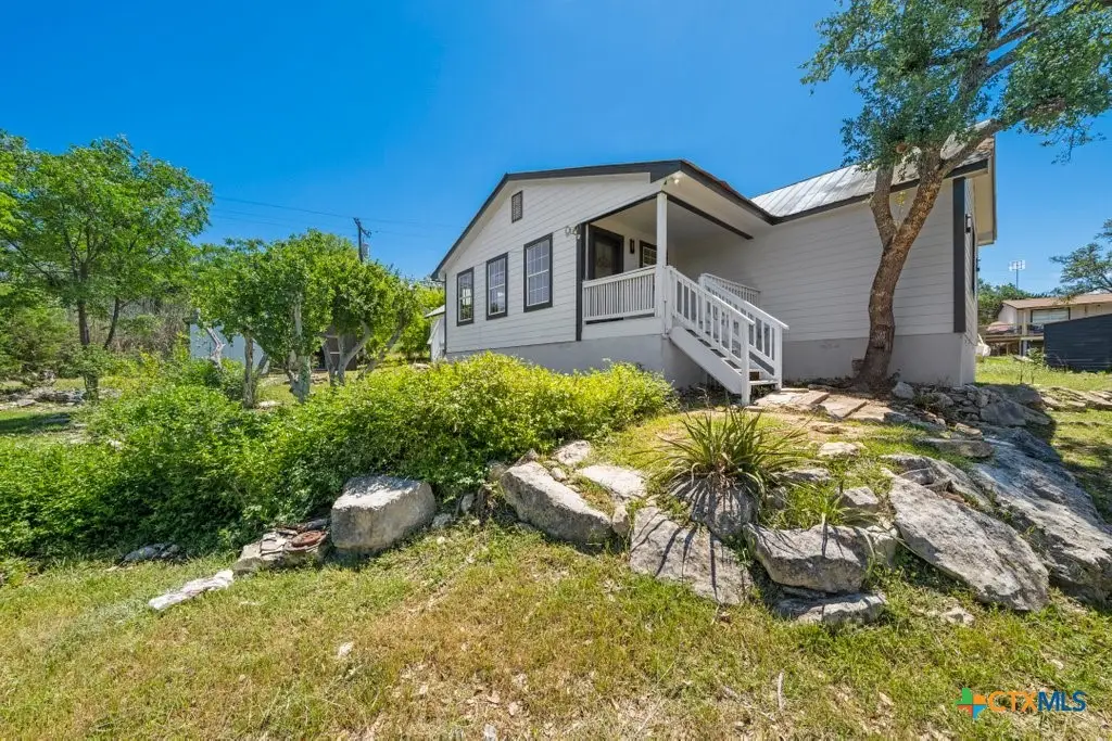 1219 E Lakeside Drive, Canyon Lake, TX 78133 - #1