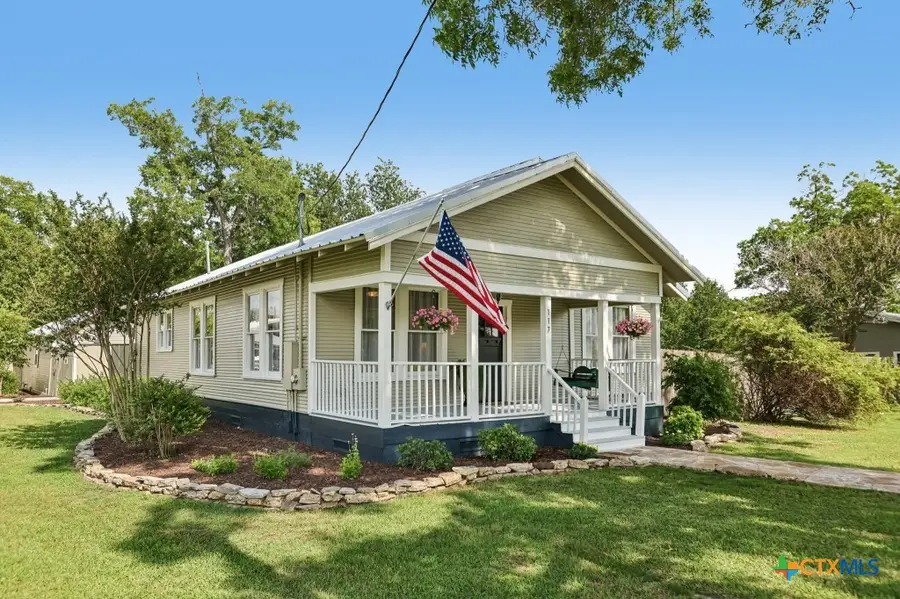 117 N Main Street, Paige, TX 78659 - #2