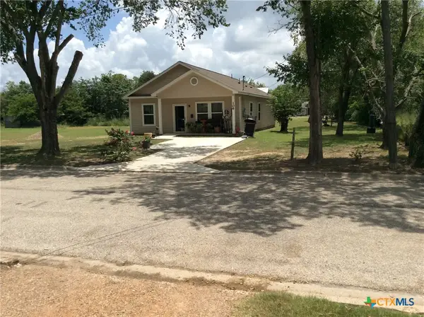 106 Center Street, Cuero, TX 77954