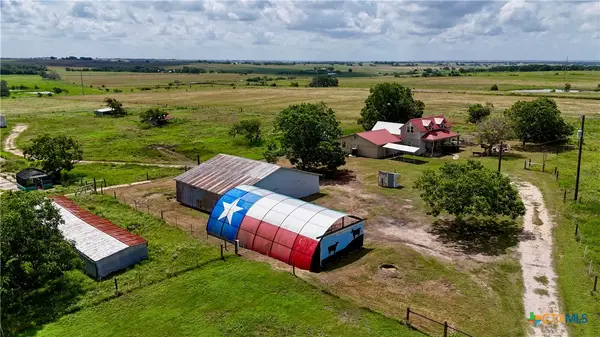 3901 N State Highway 95, Moulton, TX 77975