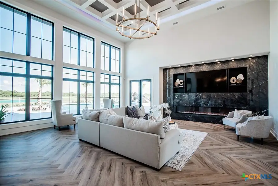 499 Dayspring, Victoria, TX 77904 - #3