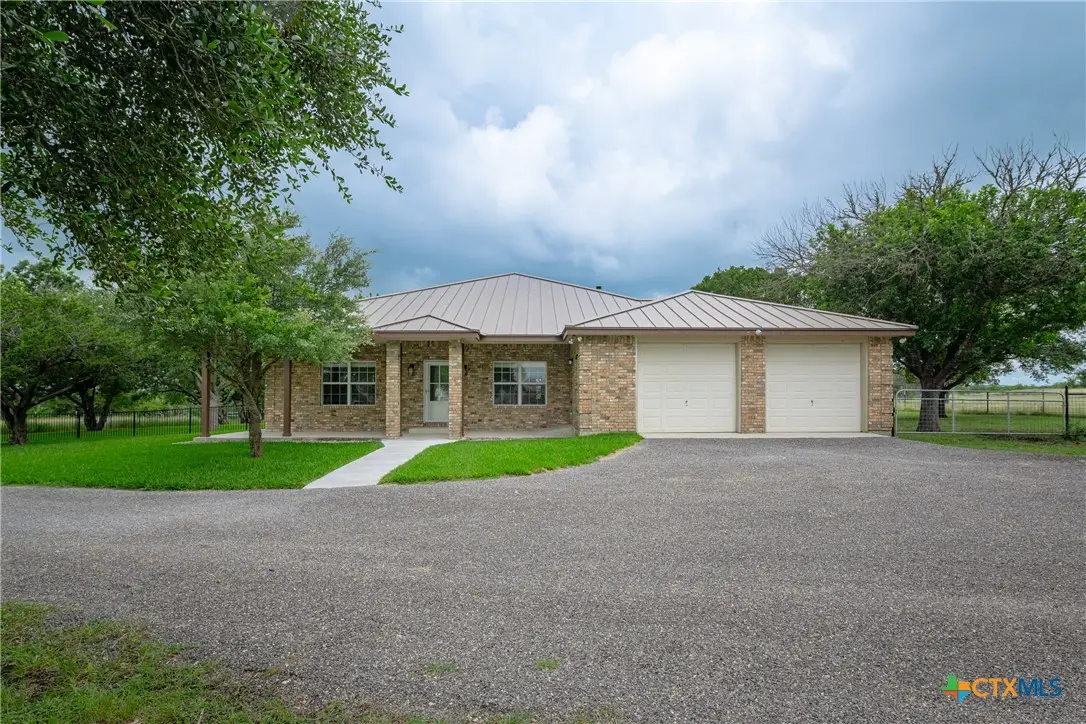 1919 Wetz Road, Marion, TX 78124 - #1