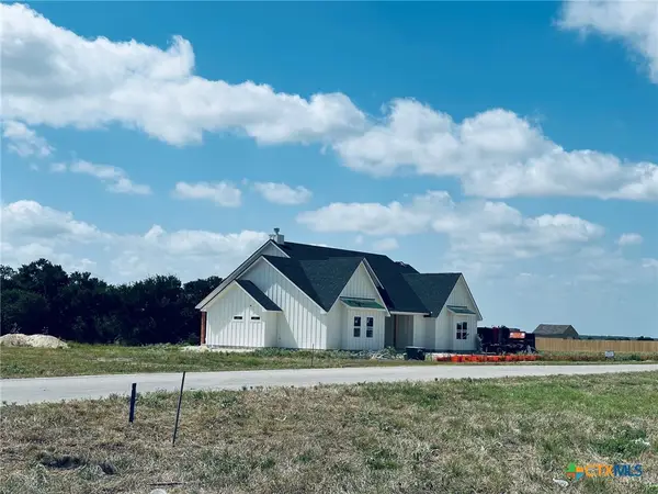 16049 Honey Ridge Drive, Holland, TX 76534