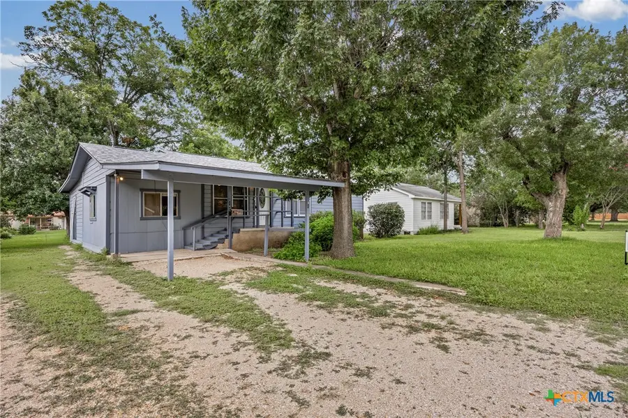 914 Plum Street, Lockhart, TX 78644 - #2