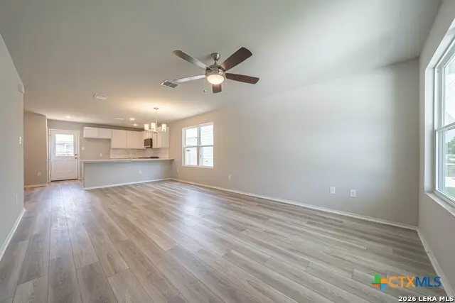 304 W Martindale, Seguin, TX 78155 - #3