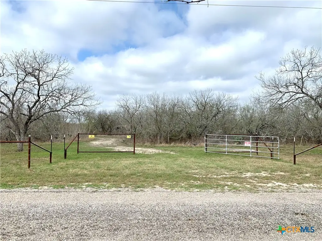 000 Pierce Road, Goliad, TX 77963 - #1