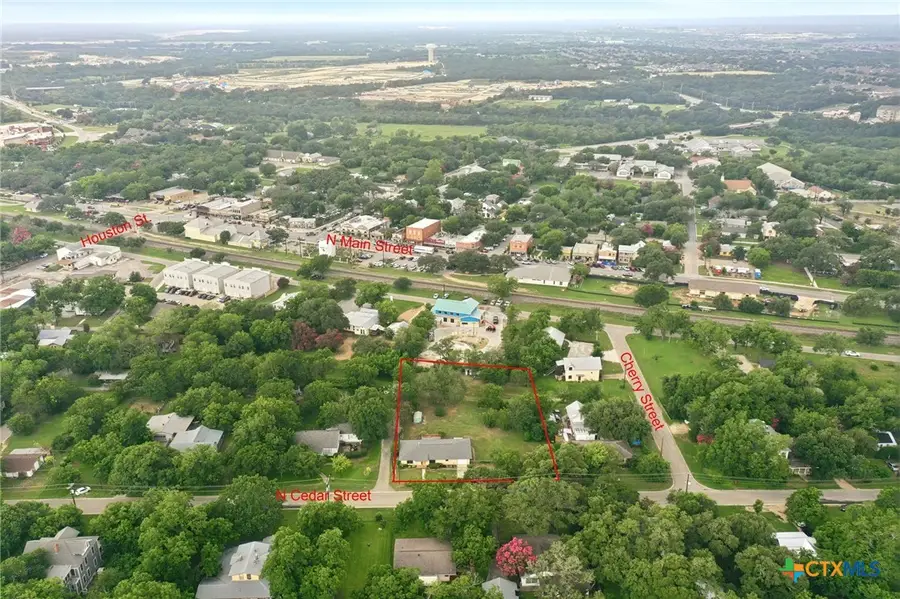 208 N Cedar Street, Buda, TX 78610 - #2