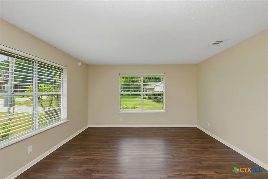 208 N Cedar Street, Buda, TX 78610 - #3