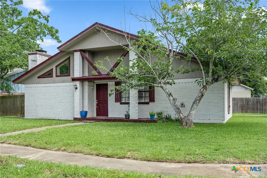 102 Sagemont Avenue, Victoria, TX 77904 - #2