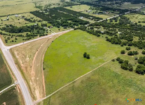 2056 Fm 2114, Clifton, TX 76634