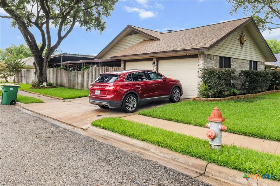 128 Cumberland Gap, Victoria, TX 77904 - #3