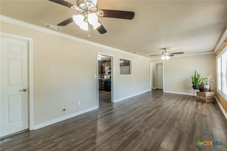 2401 Oak Drive, Gatesville, TX 76528 - #3
