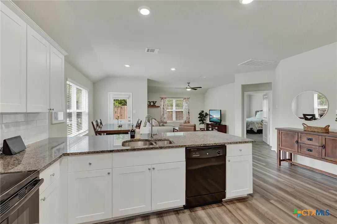 1814 Strawberry Field, New Braunfels, TX 78130 - #1