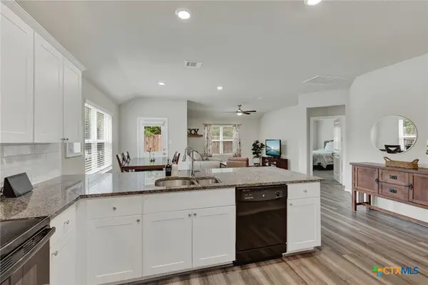 1814 Strawberry Field, New Braunfels, TX 78130