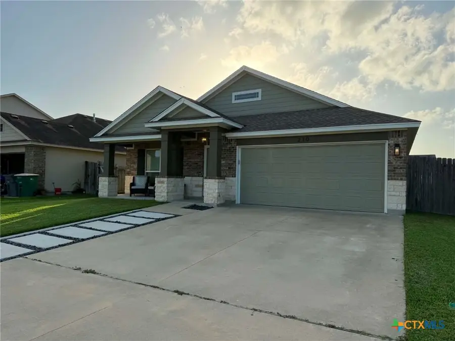 210 Cobble Stone Court, Victoria, TX 77904 - #3