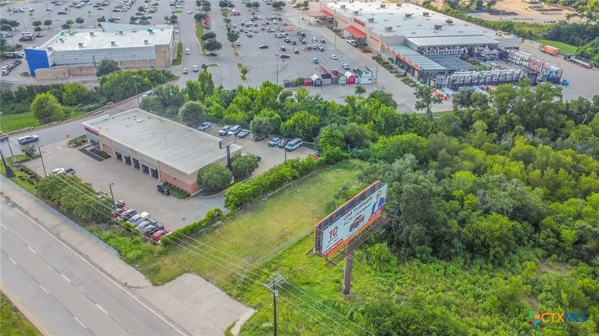 3210 S General Bruce Drive, Temple, TX 76504 - #1