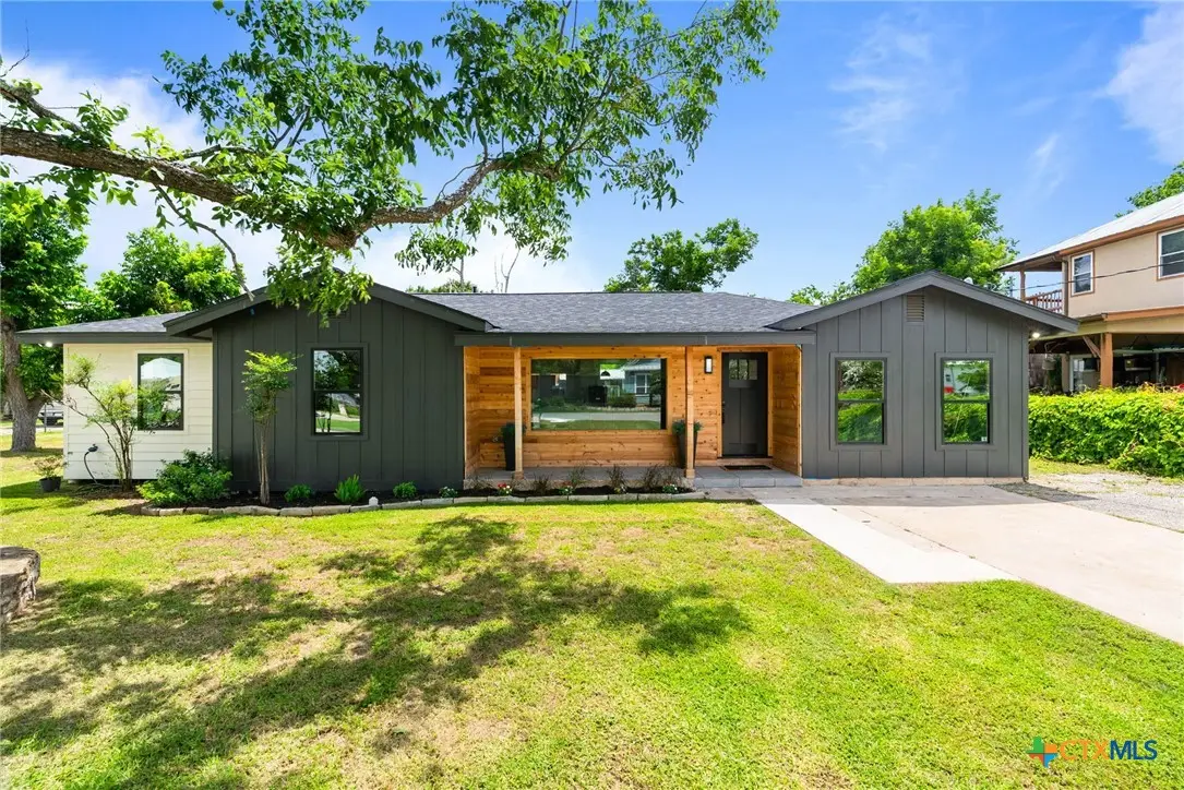 547 N Central Avenue, New Braunfels, TX 78130 - #1