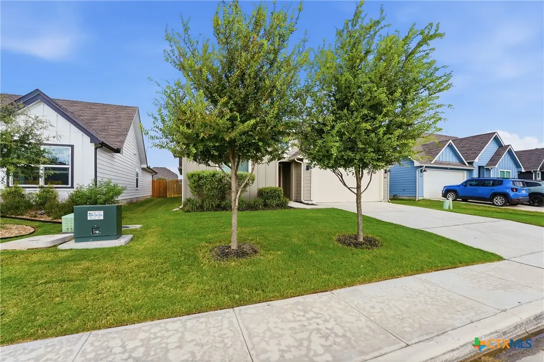 208 Ida Loop, Seguin, TX 78155 - #1