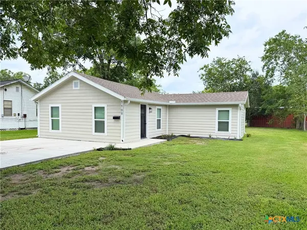 1108 Harvey Lane, Victoria, TX 77901