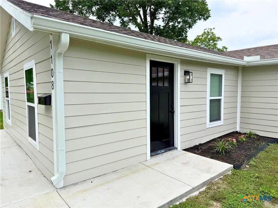 1108 Harvey Lane, Victoria, TX 77901 - #2