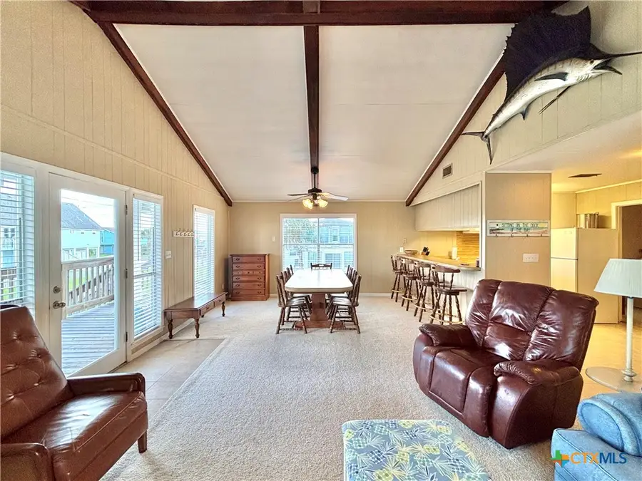 106 W Olive Avenue, Port Oconnor, TX 77982 - #2