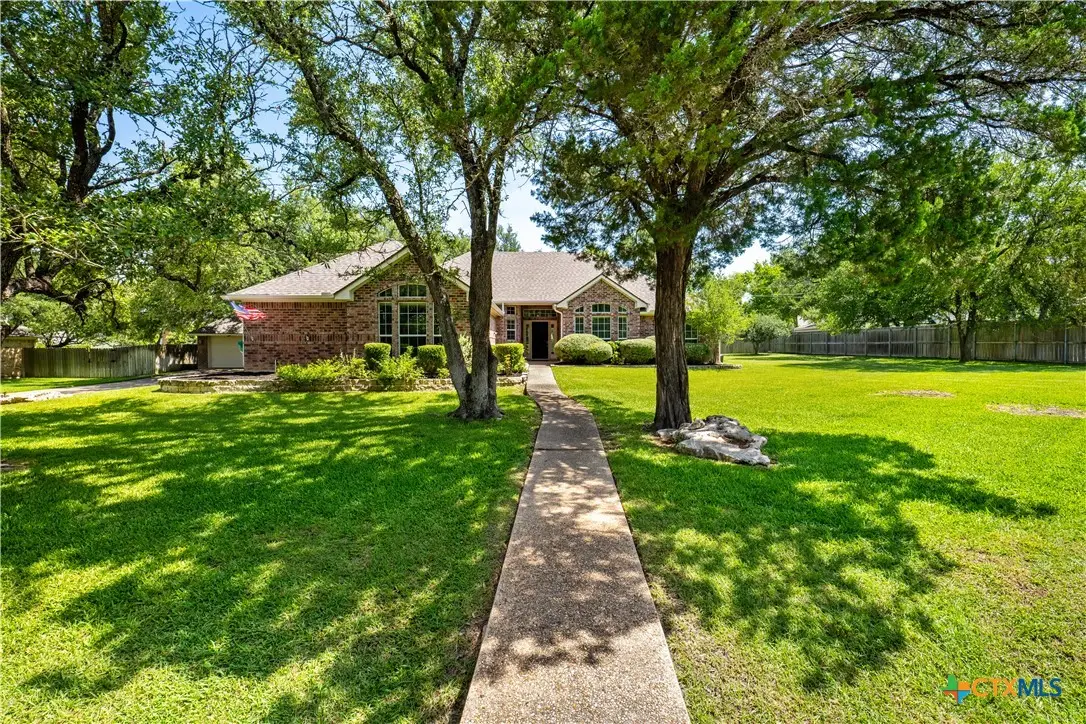 4 Holly Crossing, Belton, TX 76513 - #1
