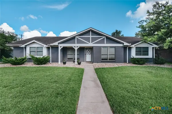 1407 Plantation Road, Victoria, TX 77904