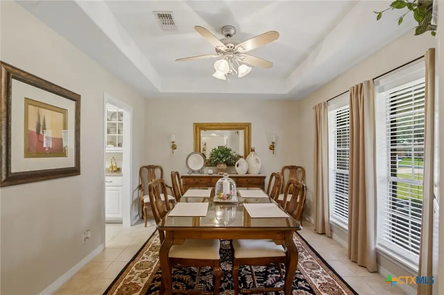 303 Perth Street, Victoria, TX 77904 - #3