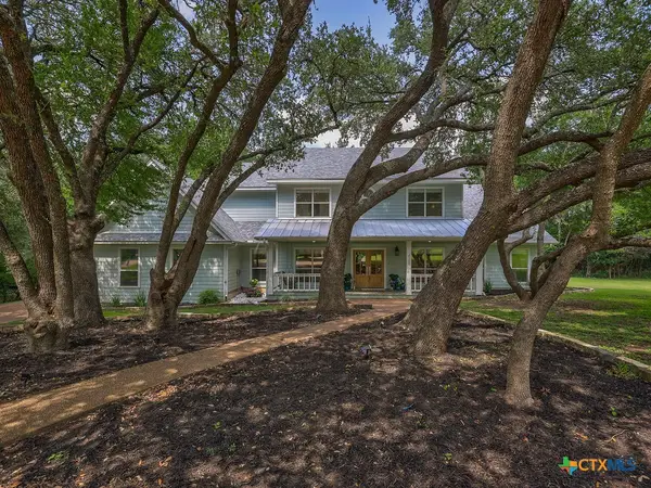 400 Royal View Road, Salado, TX 76571