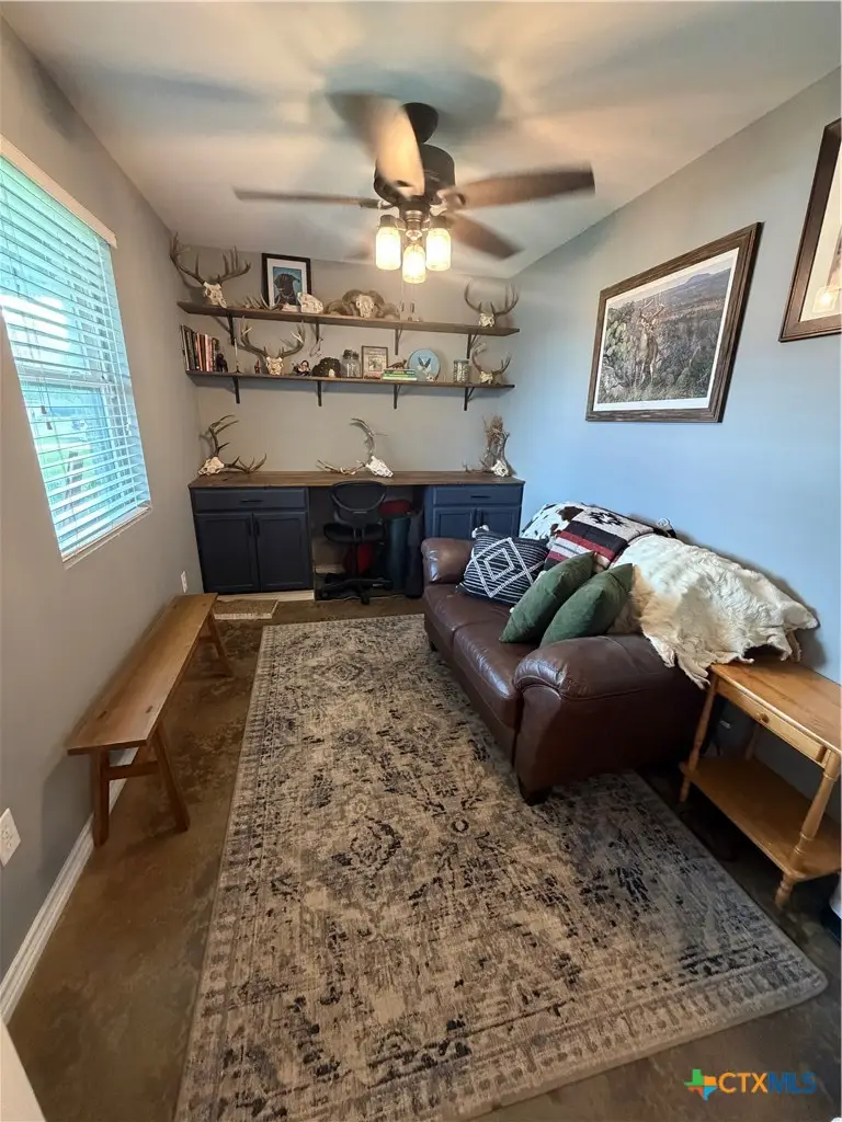 69 E Grouse Road, Victoria, TX 77905 - #2