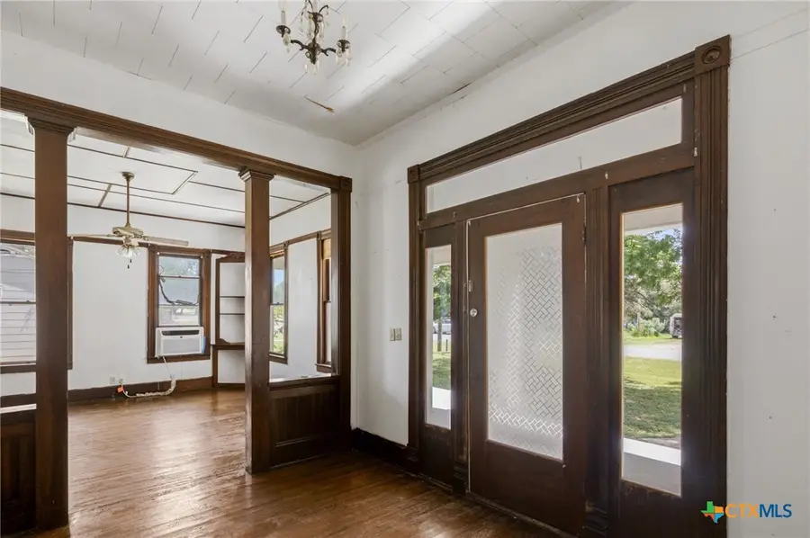 119 N West Street, Yorktown, TX 78164 - #3